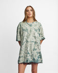 Oversized Mum Tee - Size L/XL - Only Lovers Left