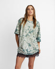 Oversized Mum Tee - Size 2XL/3XL - Only Lovers Left