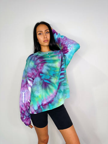 Crew Neck Jumper - Size M/L