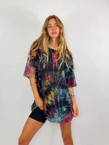 Oversized Mum Tee - Size L/XL