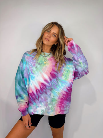 Crew Neck Jumper - Size XL/2XL