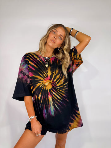 Oversized Mum Tee - Size 2XL/3XL