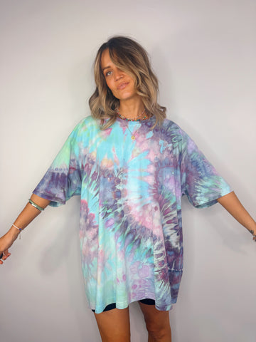 Oversized Mum Tee - Size 2XL/3XL