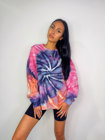 Crew Neck Jumper - Size XL/2XL