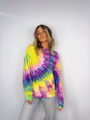 Crew Neck Jumper - Size XL/2XL