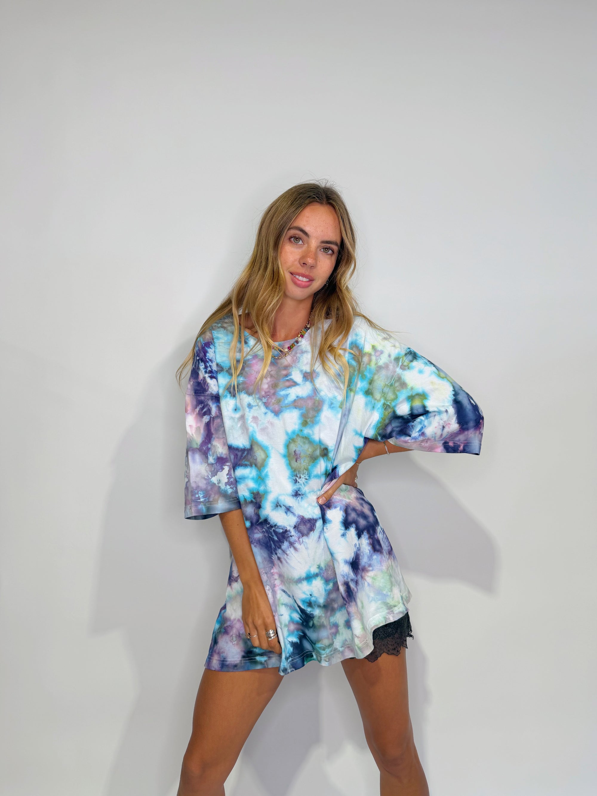 Oversized Mum Tee - Size 2XL/3XL