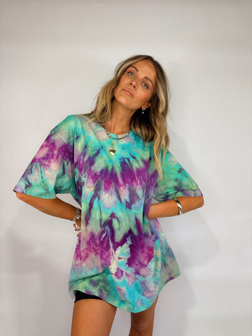 Oversized Mum Tee - Size L/XL