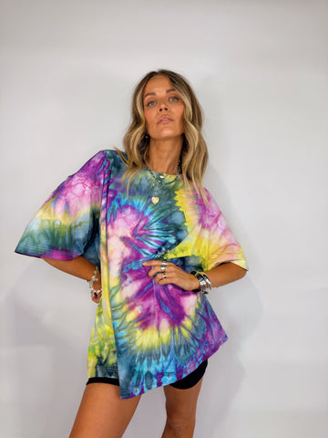 Oversized Mum Tee - Size 2XL/3XL