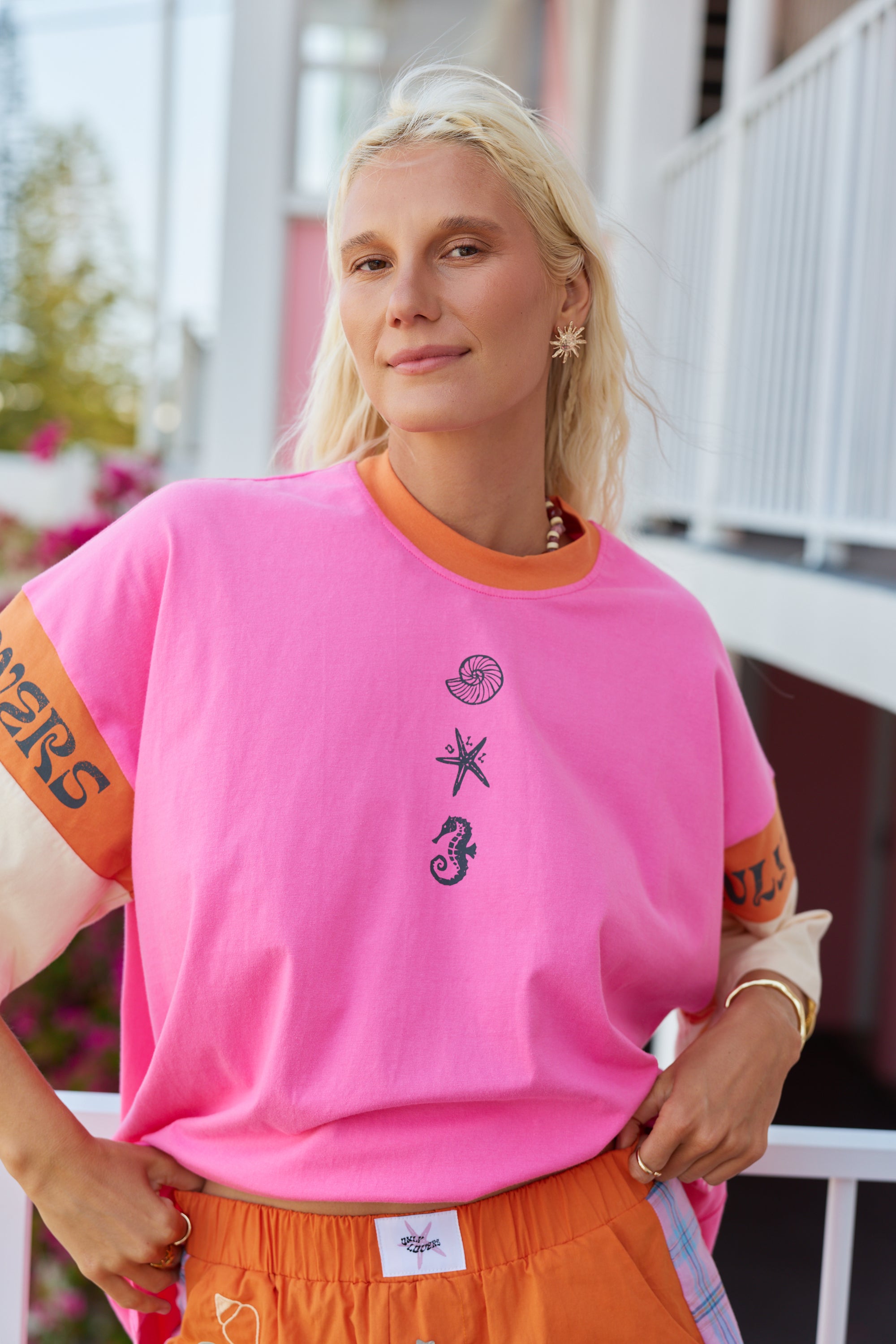 Sea Shell Motel Oversized Tee ~ Flamingo - Only Lovers Left