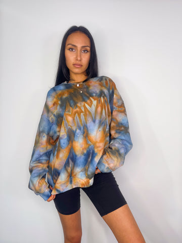 Crew Neck Jumper - Size M/L