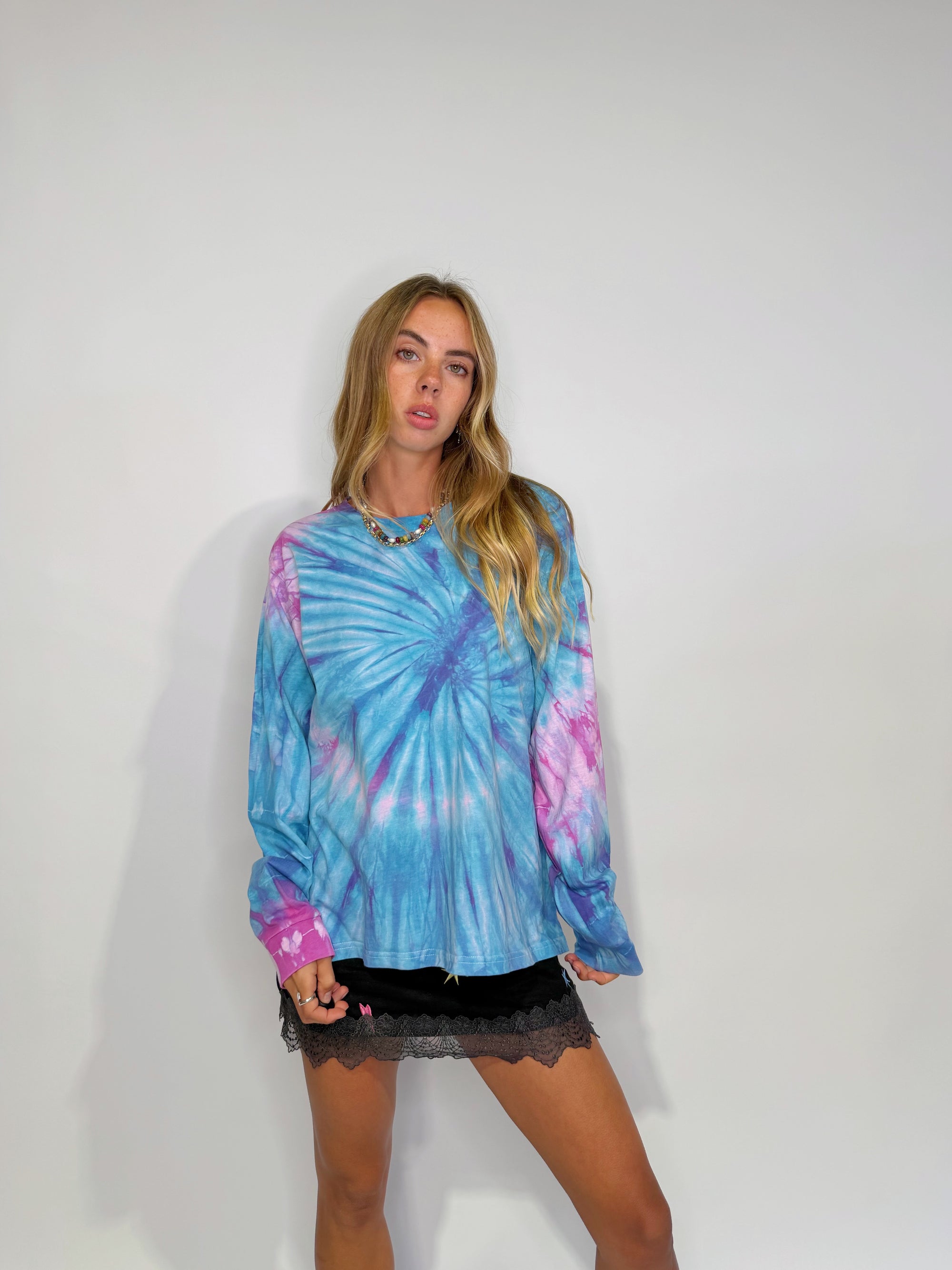 Long Sleeve Mum Tee - M/L