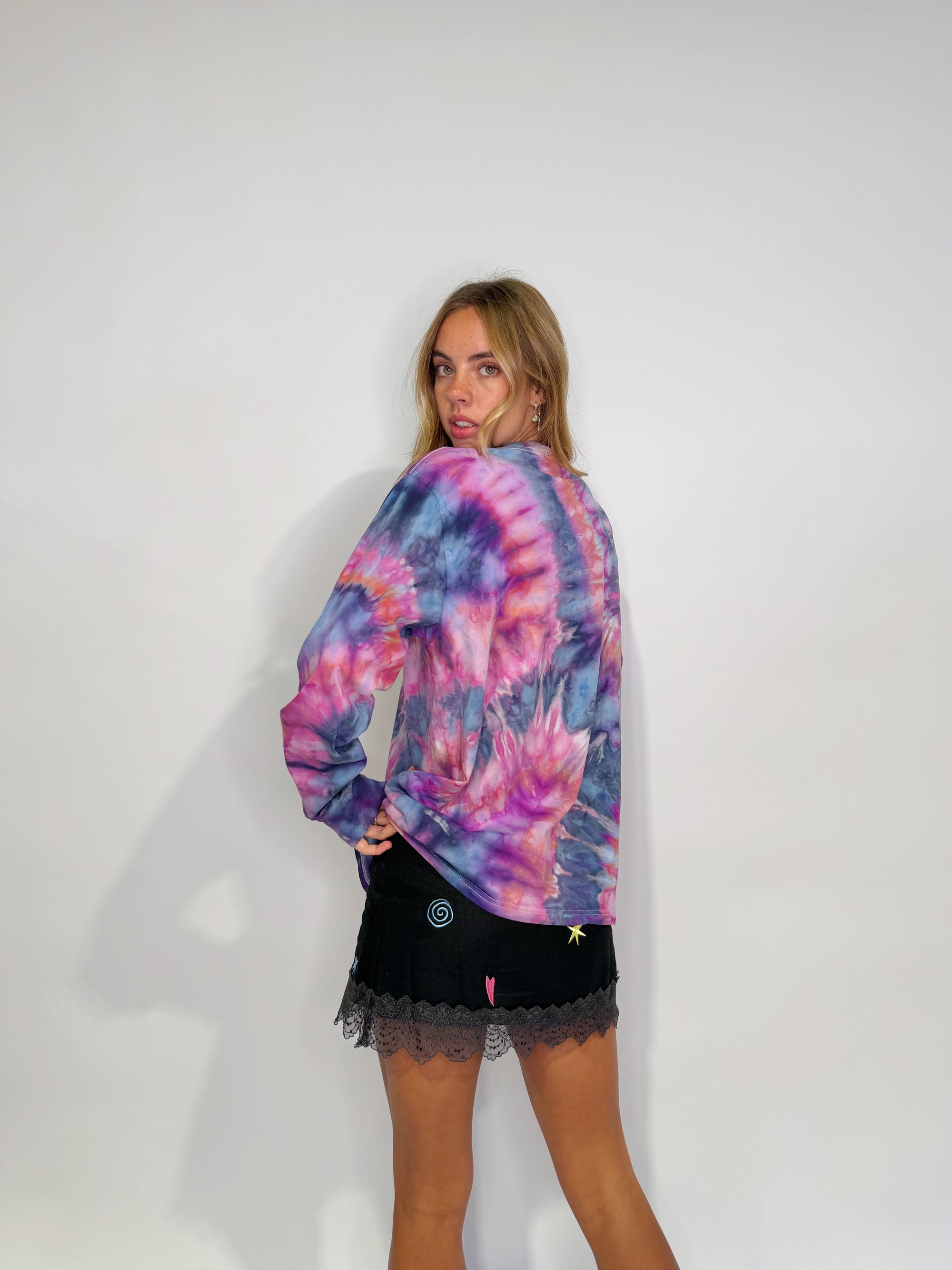 Long Sleeve Mum Tee - M/L