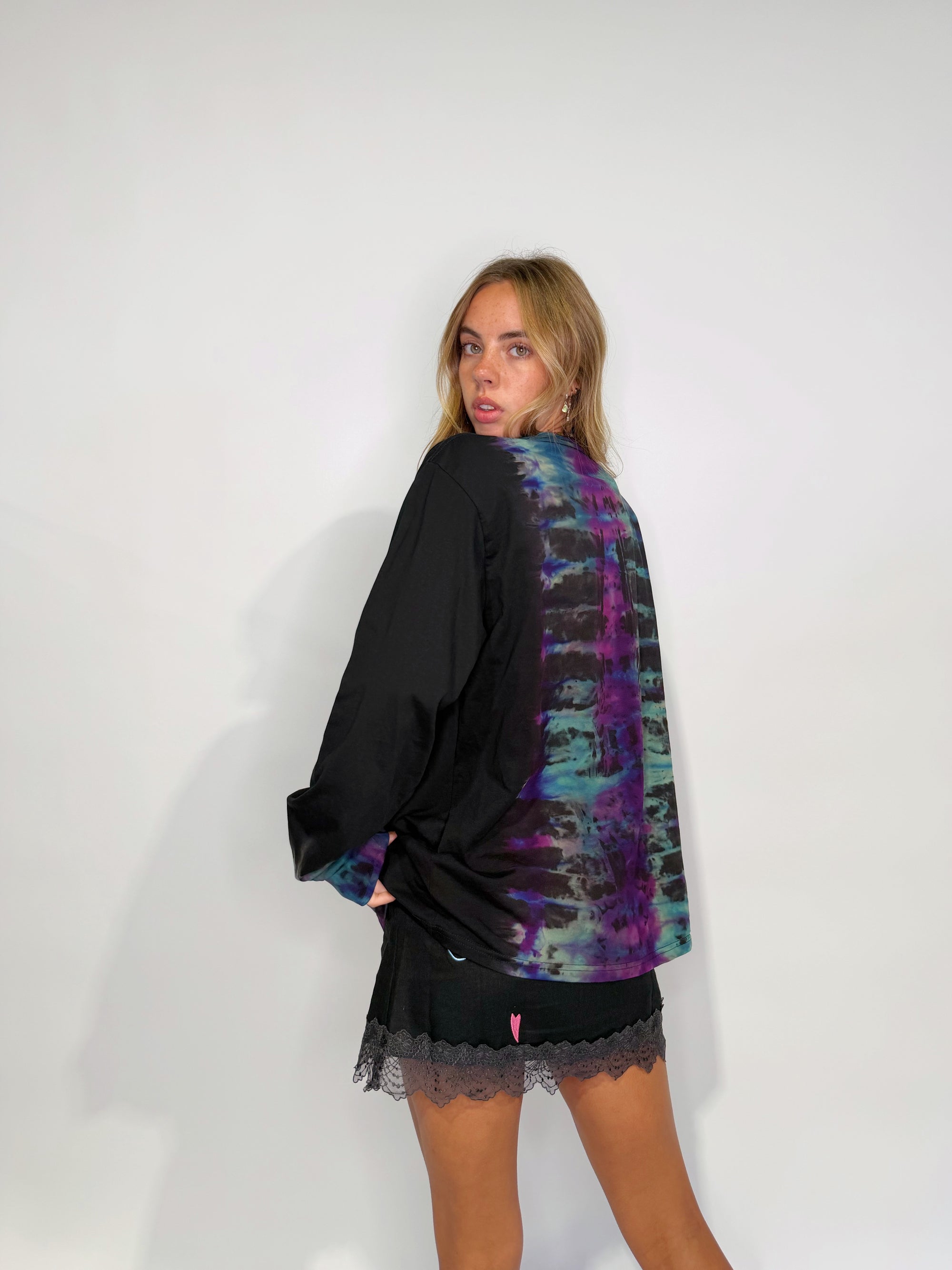 Long Sleeve Mum Tee - M/L
