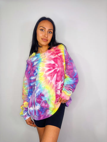 Crew Neck Jumper - Size XL/2XL