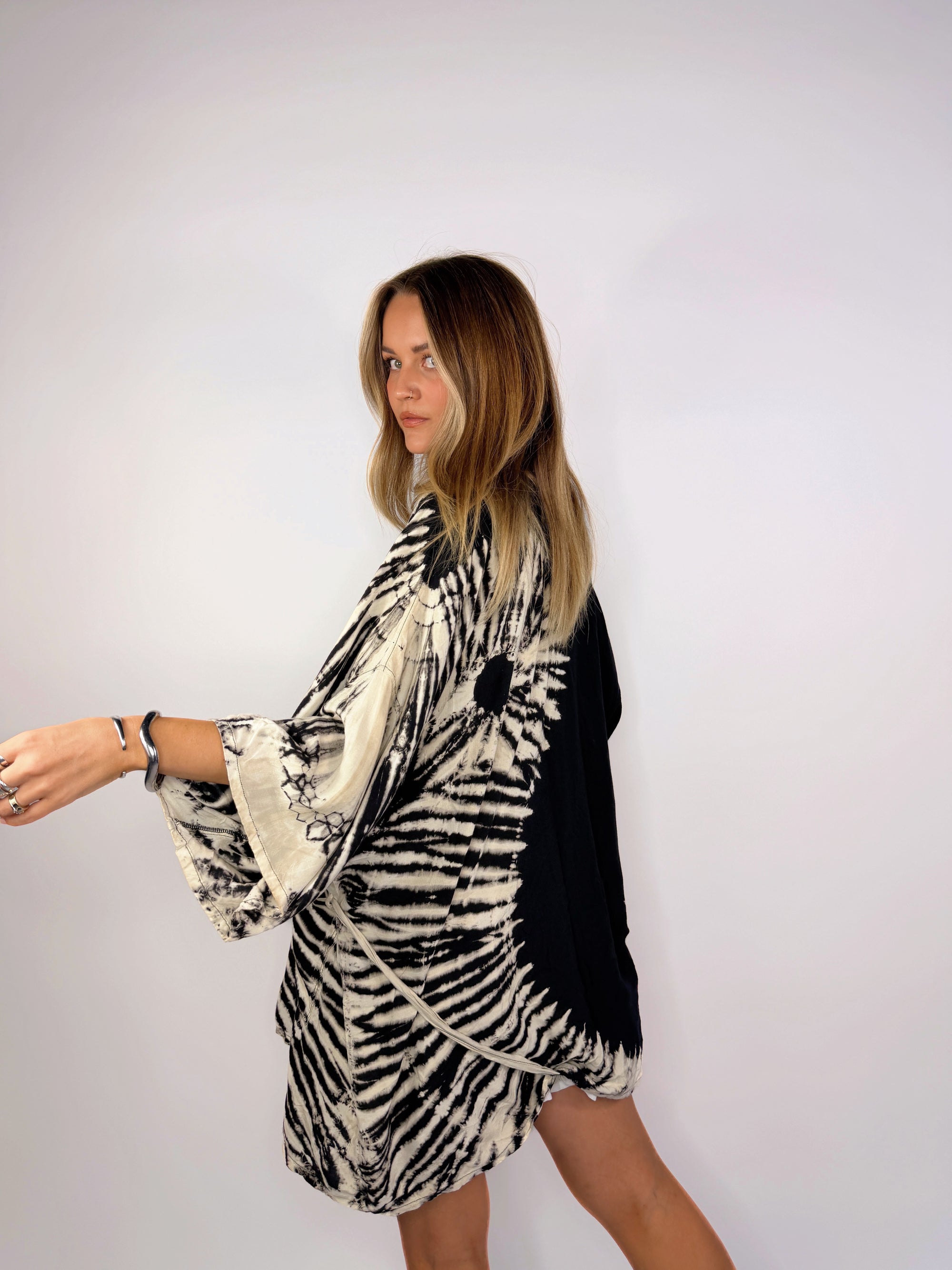 Mid Length Kimono ~ Stone Yin Yang - Only Lovers Left