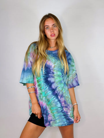 Oversized Mum Tee - Size L/XL