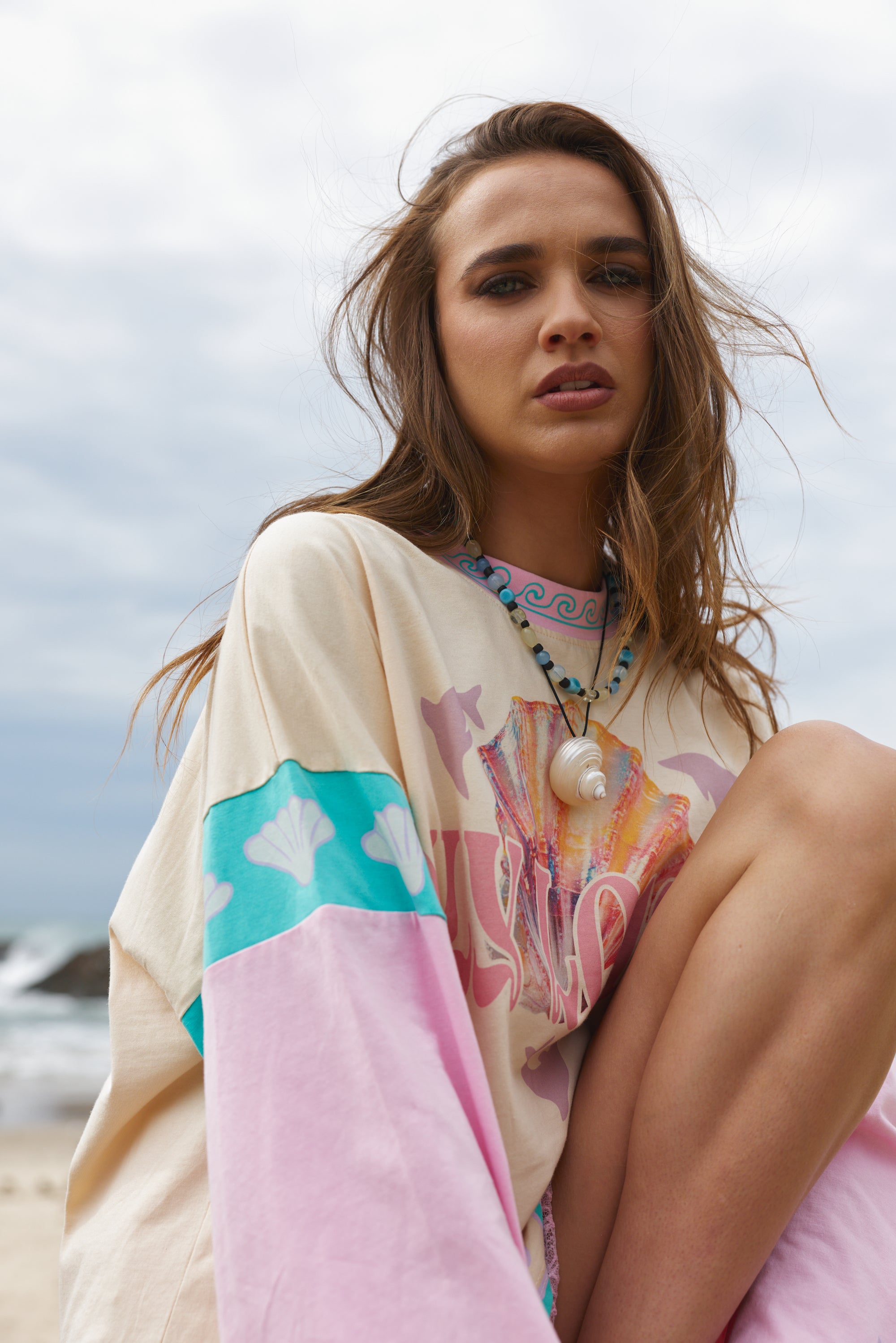 (WS) Dolphini Boxy Long Sleeve Tee - Only Lovers Left