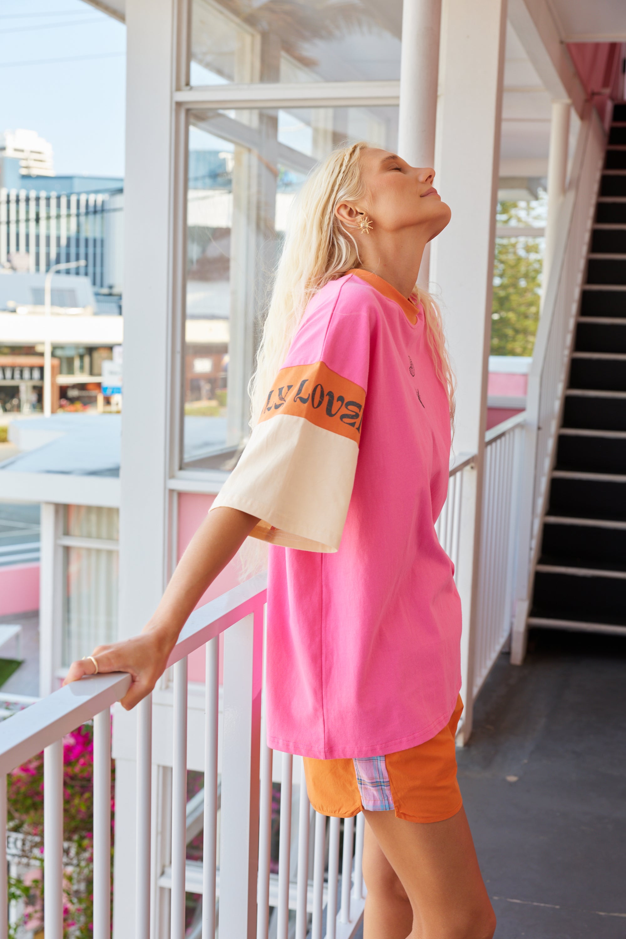 Sea Shell Motel Oversized Tee ~ Flamingo - Only Lovers Left