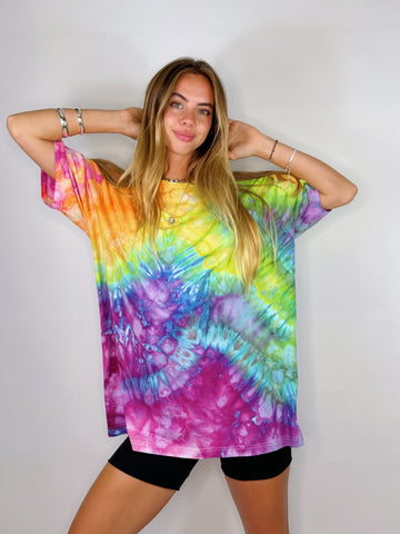 Oversized Mum Tee - Size L/XL