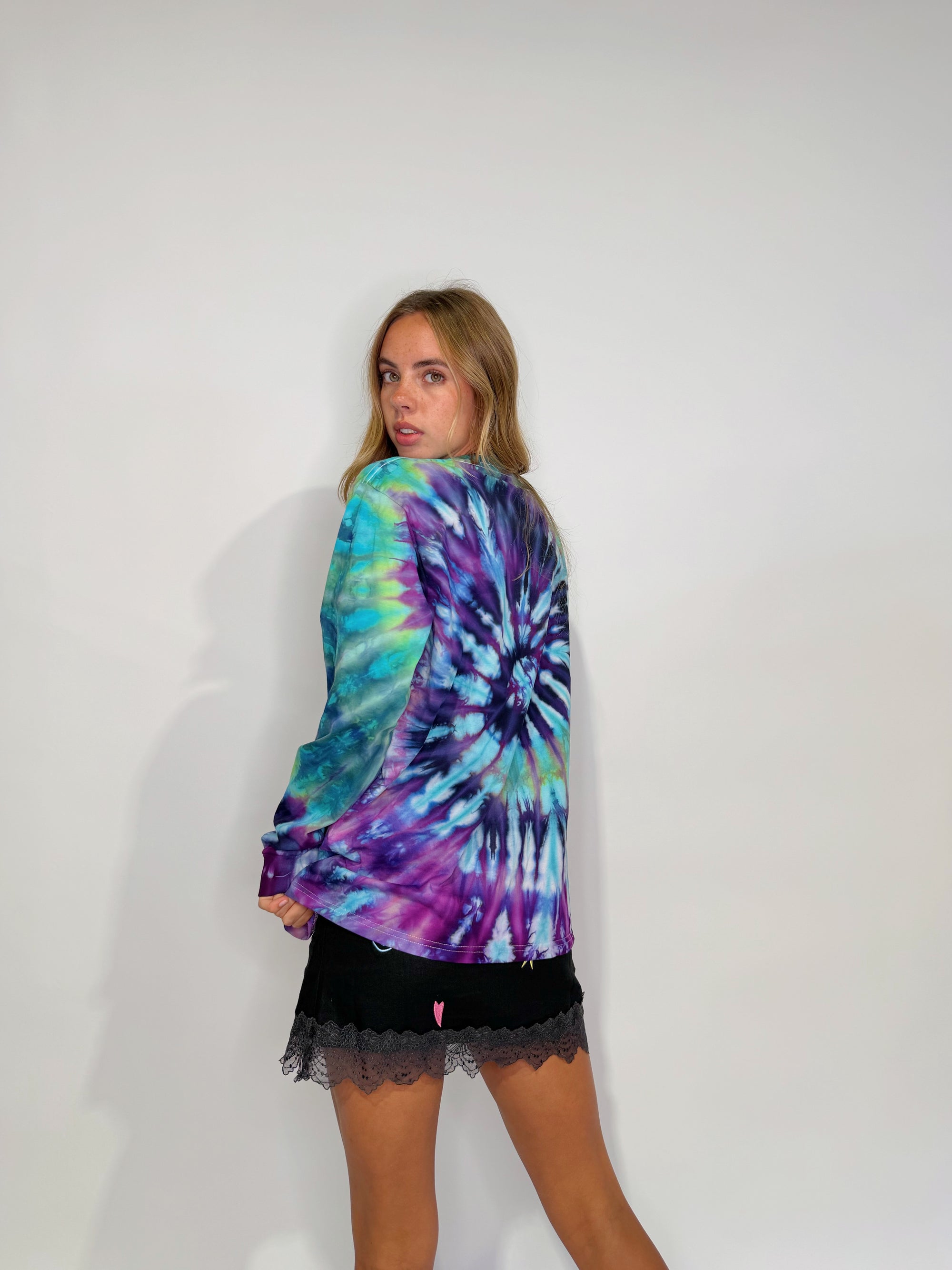 Long Sleeve Mum Tee - M/L