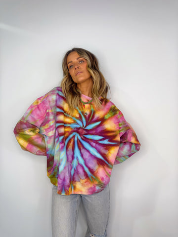 Crew Neck Jumper - Size XL/2XL