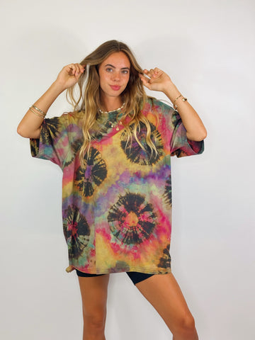 Oversized Mum Tee - Size L/XL