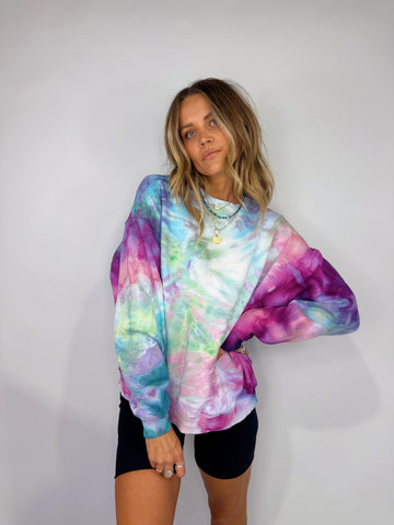 Crew Neck Jumper - Size M/L
