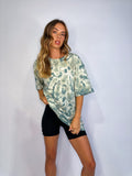 Oversized Mum Tee - Size L/XL