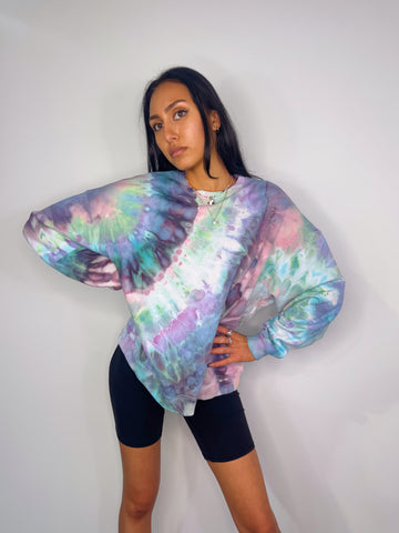 Crew Neck Jumper - Size M/L