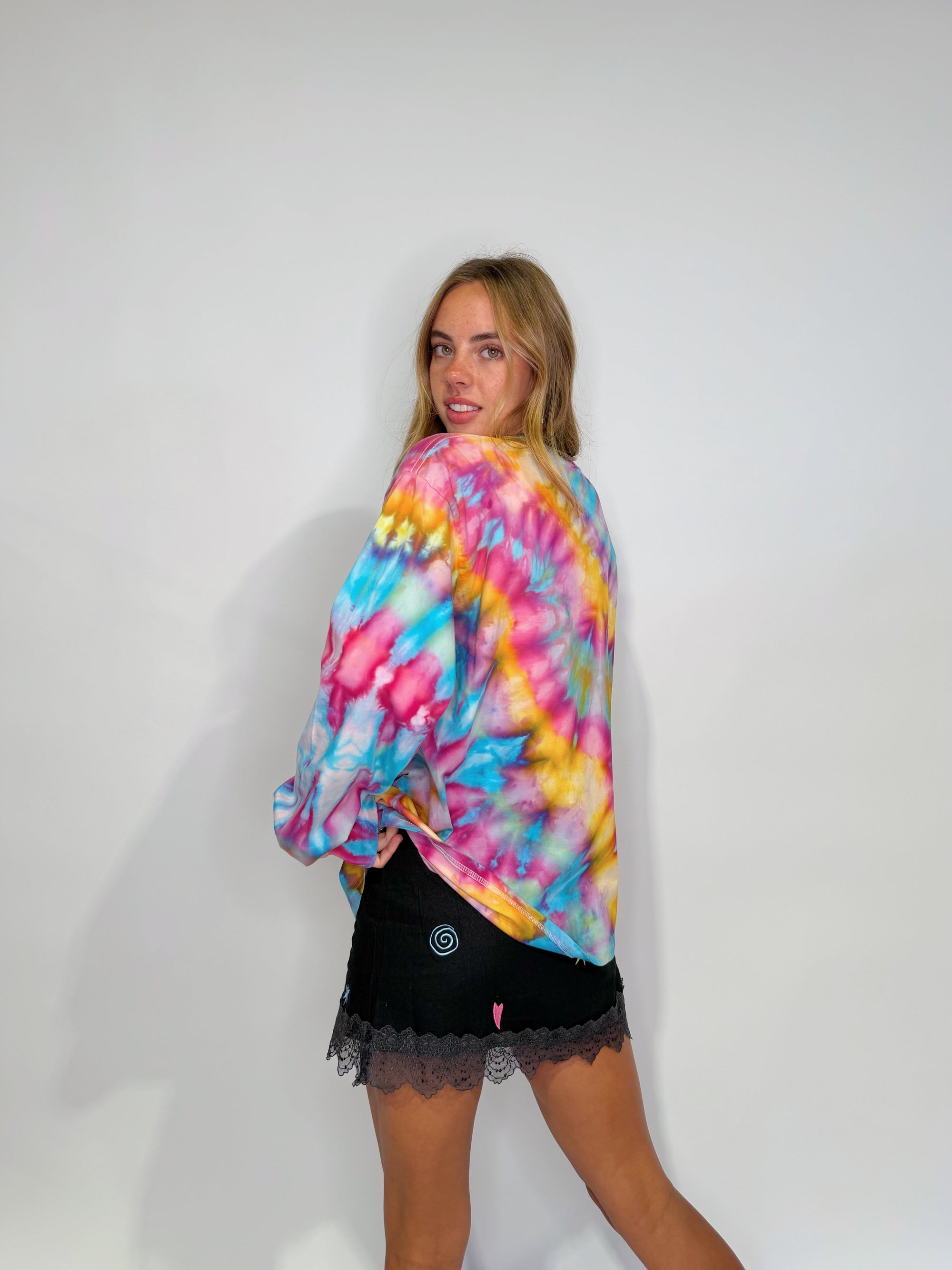 Long Sleeve Mum Tee - L/XL