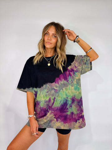 Oversized Mum Tee - Size L/XL