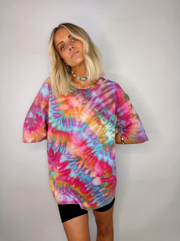 Oversized Mum Tee - Size 2XL/3XL