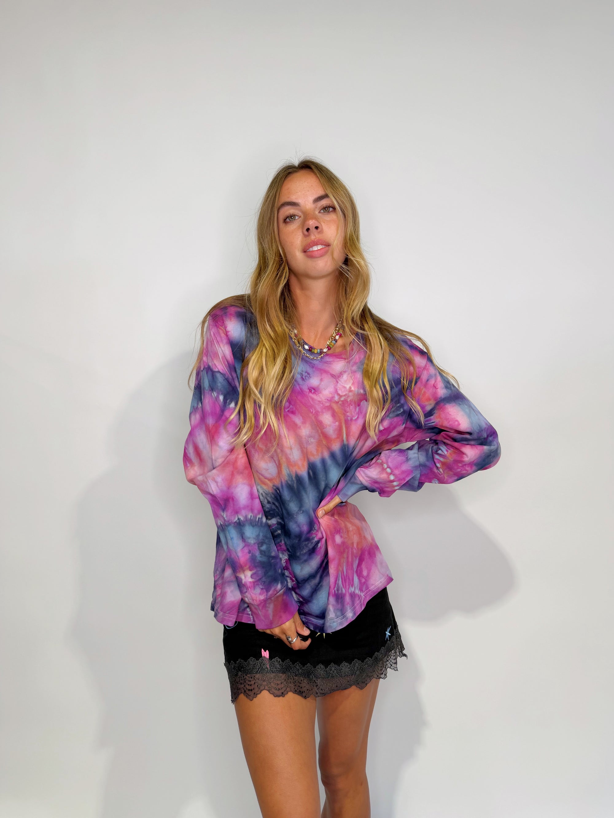 Long Sleeve Mum Tee - M/L