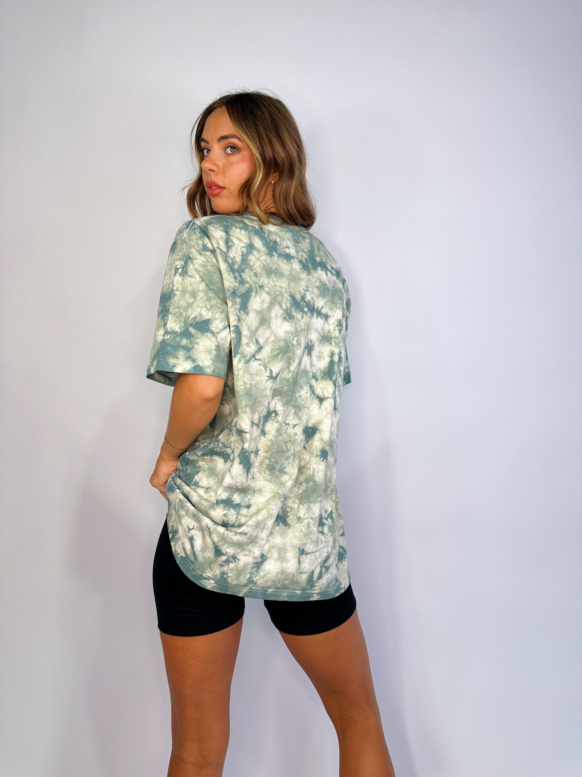 Oversized Mum Tee - Size S/M - Only Lovers Left