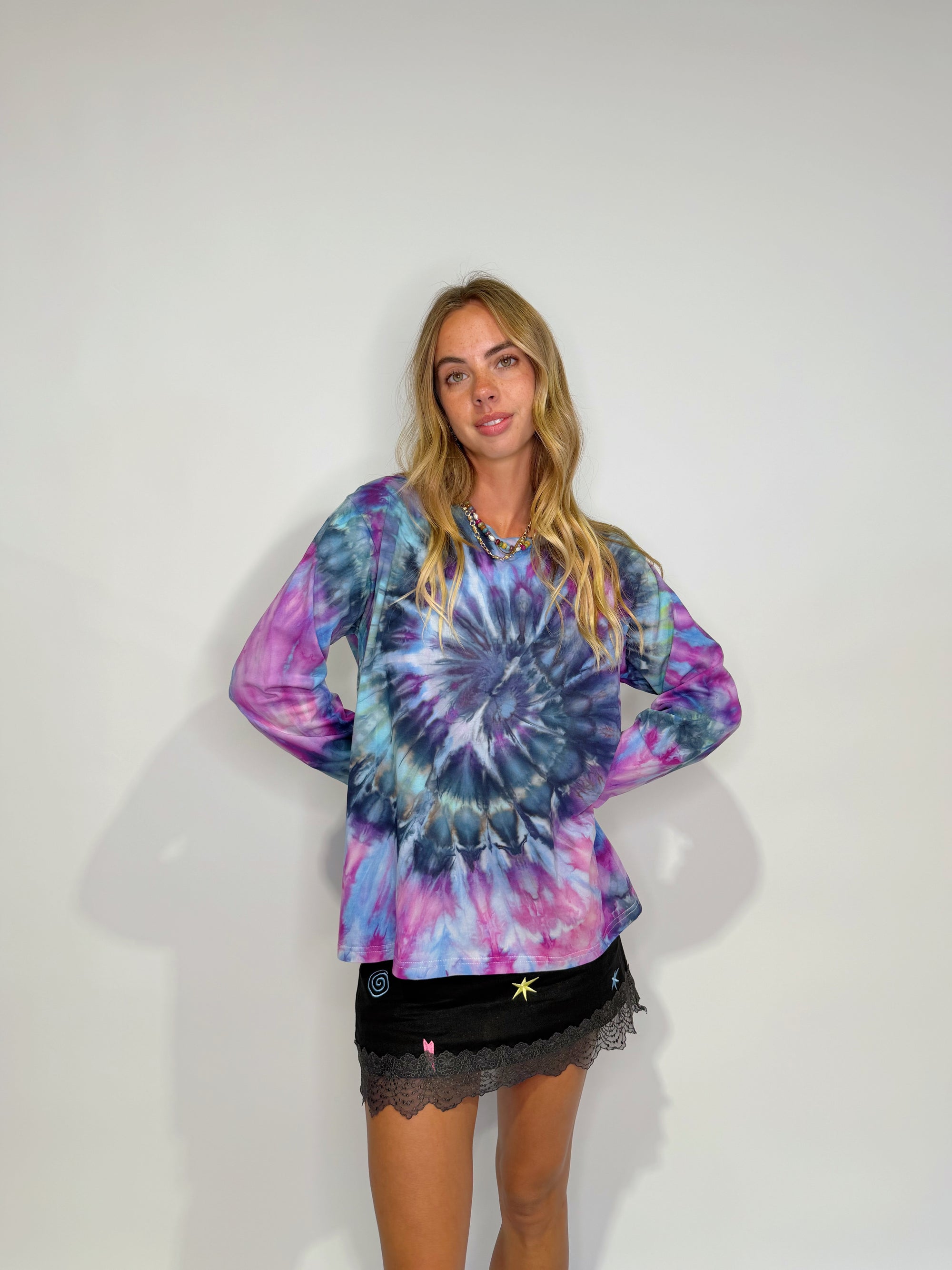 Long Sleeve Mum Tee - S/M