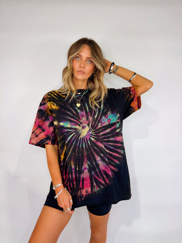 Oversized Mum Tee - Size L/XL