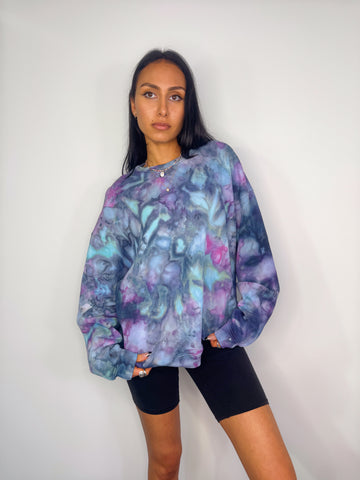 Crew Neck Jumper - Size M/L