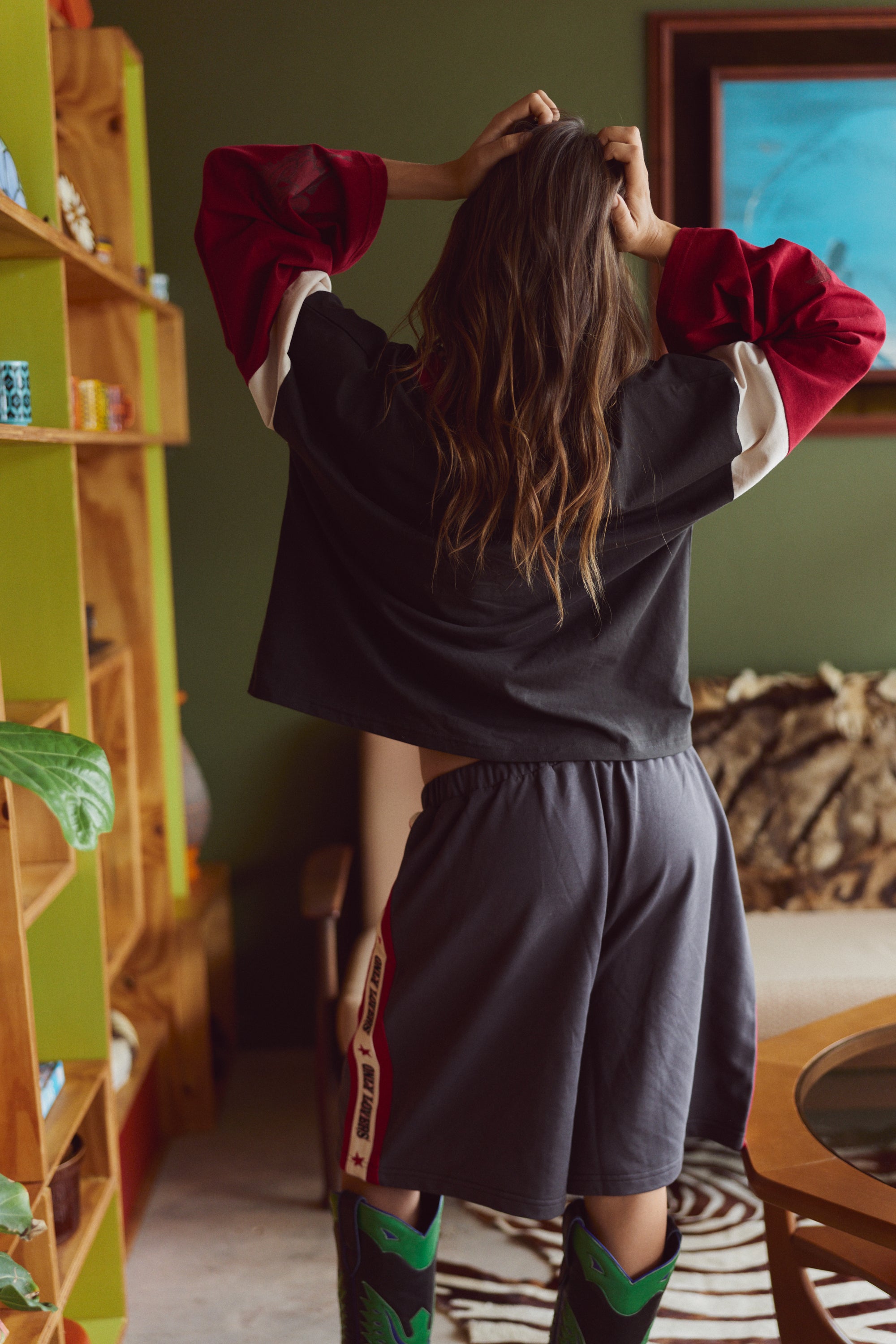 (WS) Mustang Boxy Long Sleeve Tee - Only Lovers Left