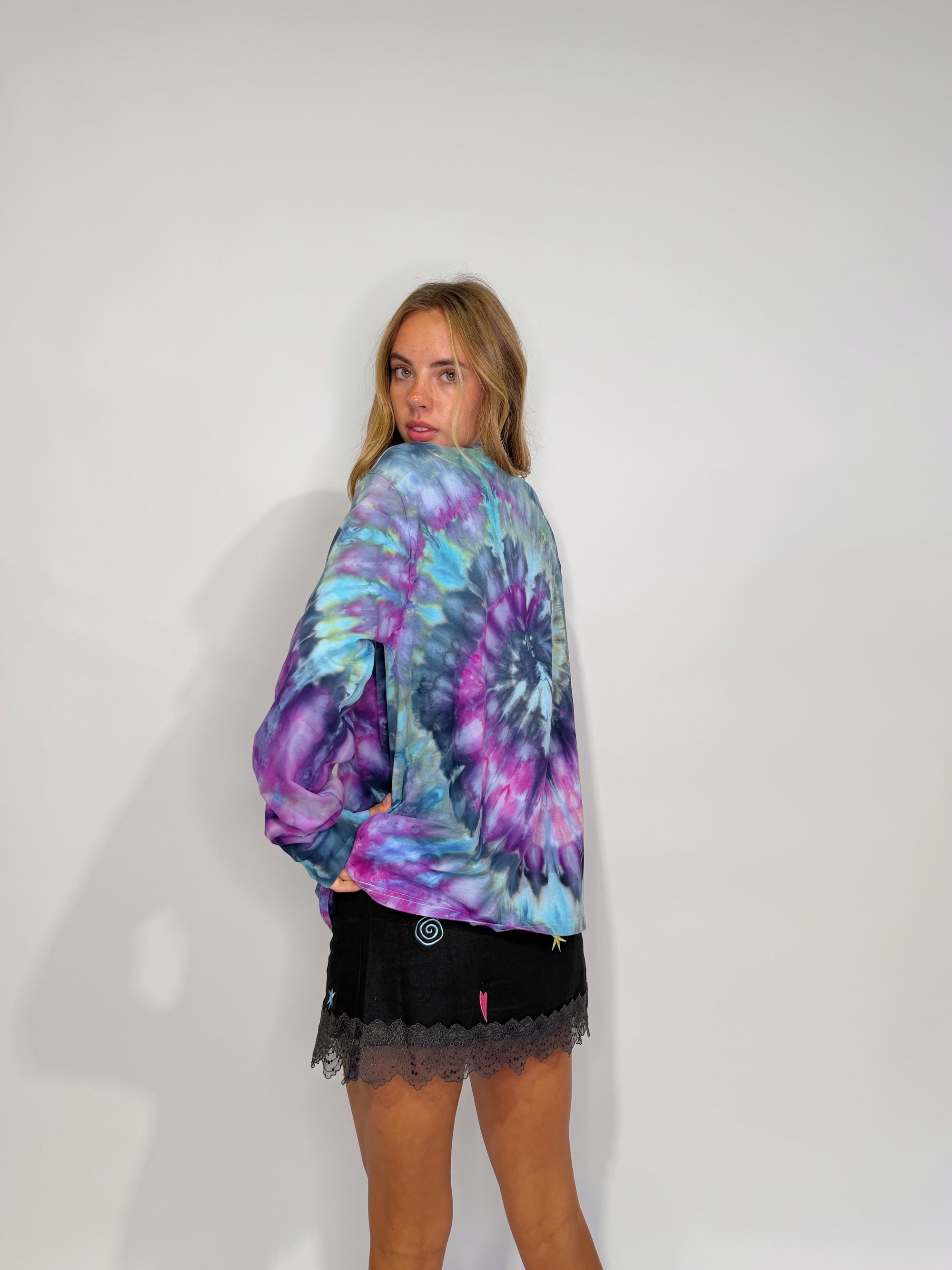 Long Sleeve Mum Tee - M/L