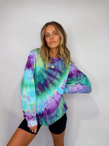 Crew Neck Jumper - Size XL/2XL
