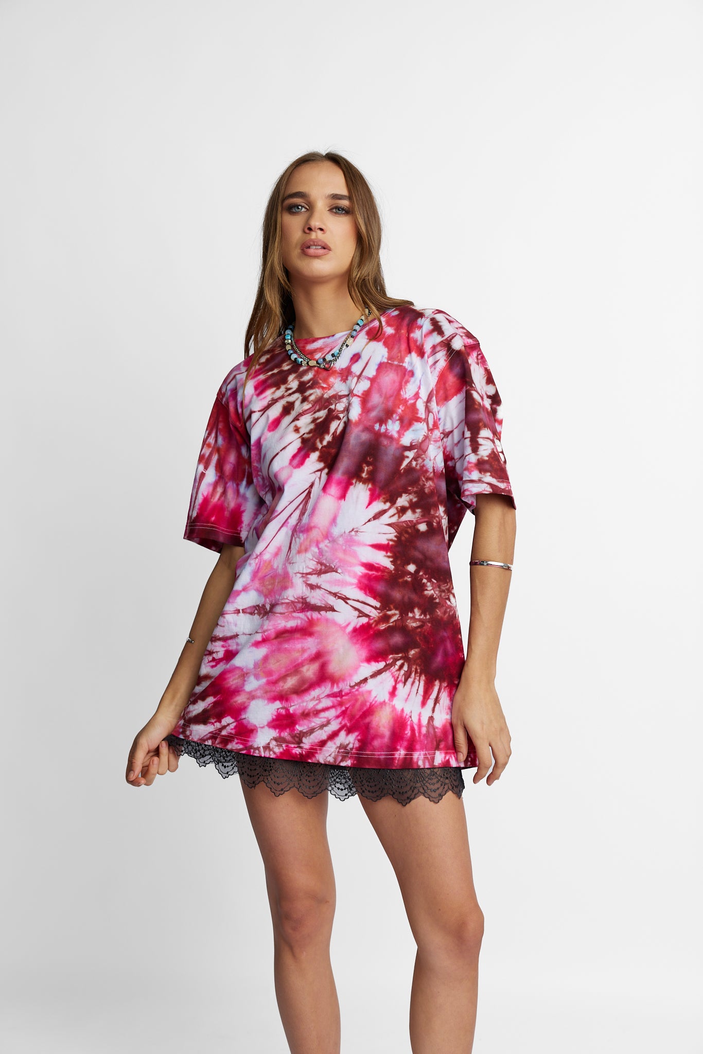 Oversized Mum Tee - Size S/M - Only Lovers Left