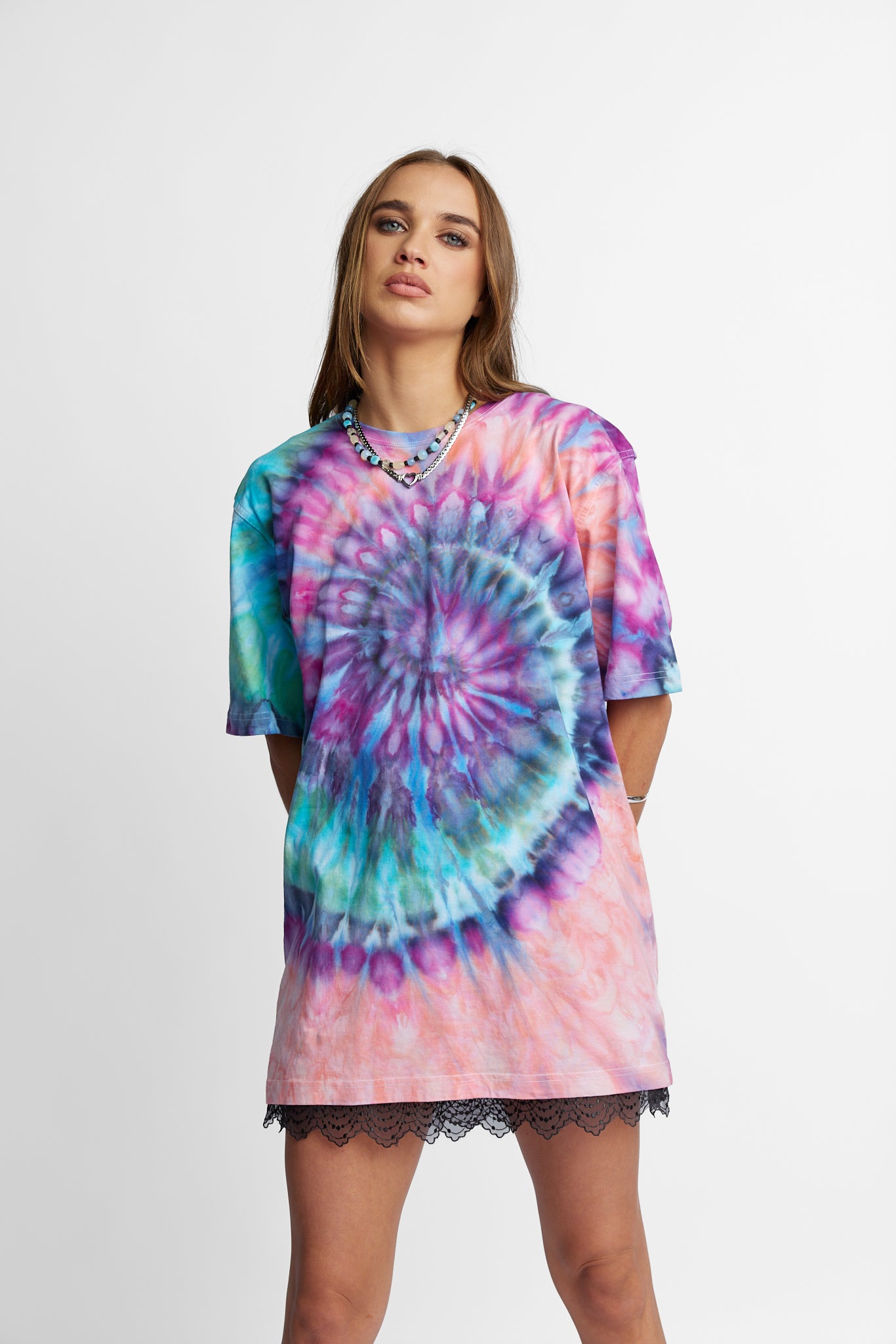 Oversized Mum Tee - Size S/M - Only Lovers Left
