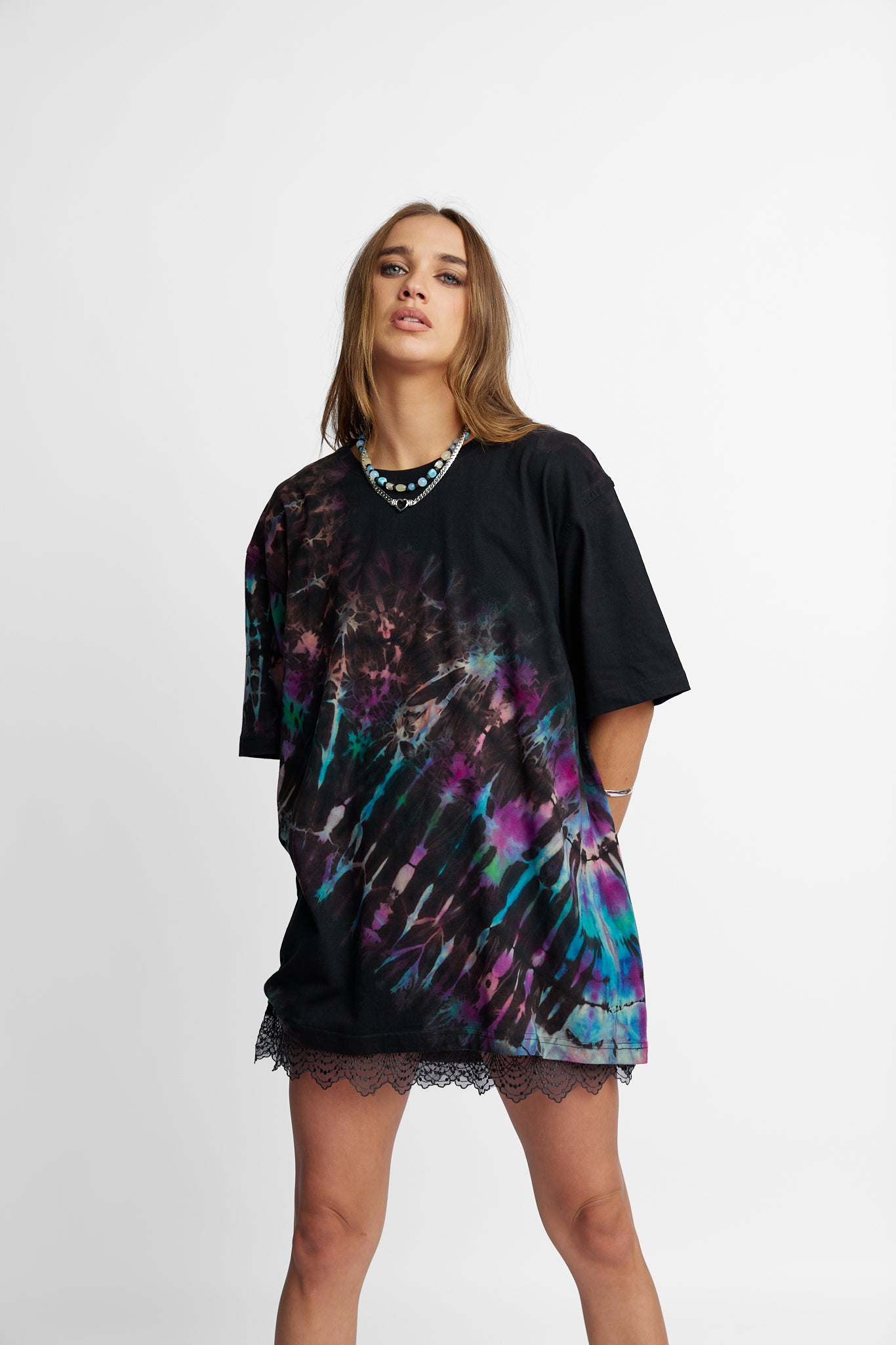 Oversized Mum Tee - Size S/M - Only Lovers Left