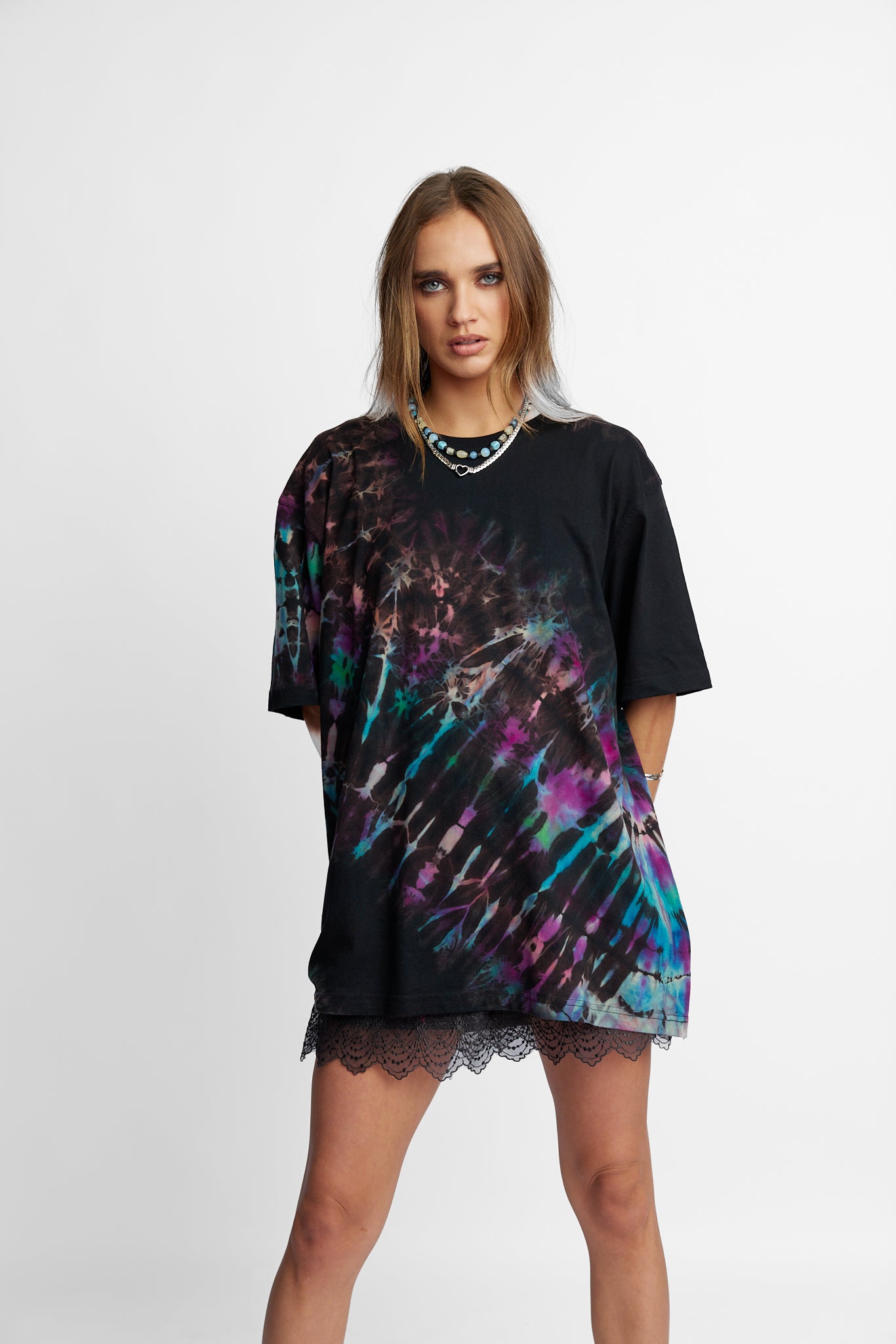 Oversized Mum Tee - Size S/M - Only Lovers Left