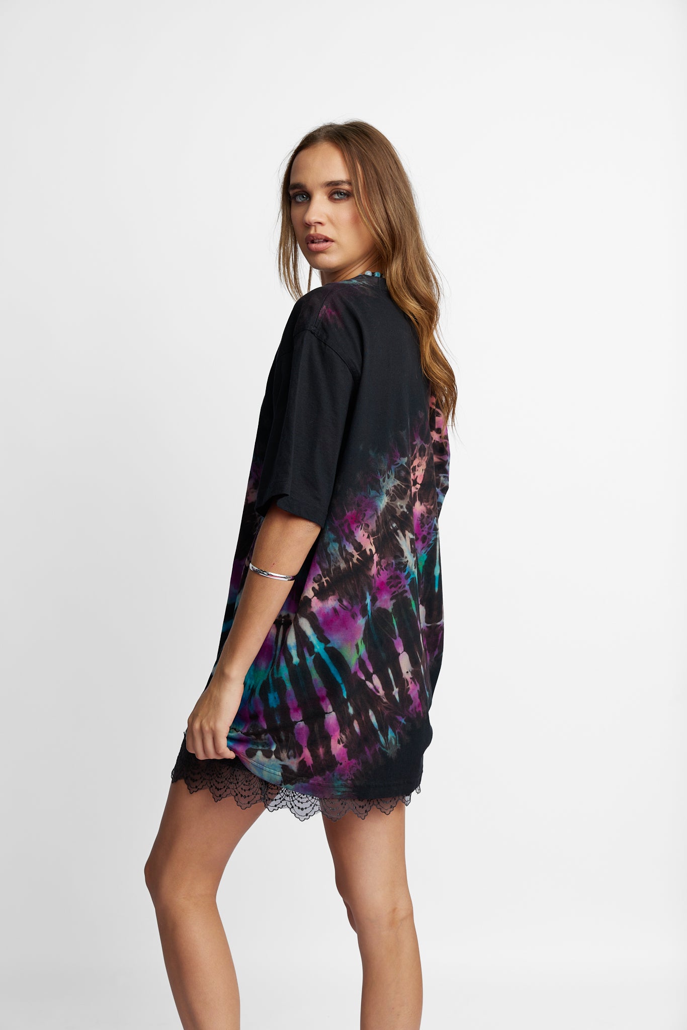 Oversized Mum Tee - Size S/M - Only Lovers Left