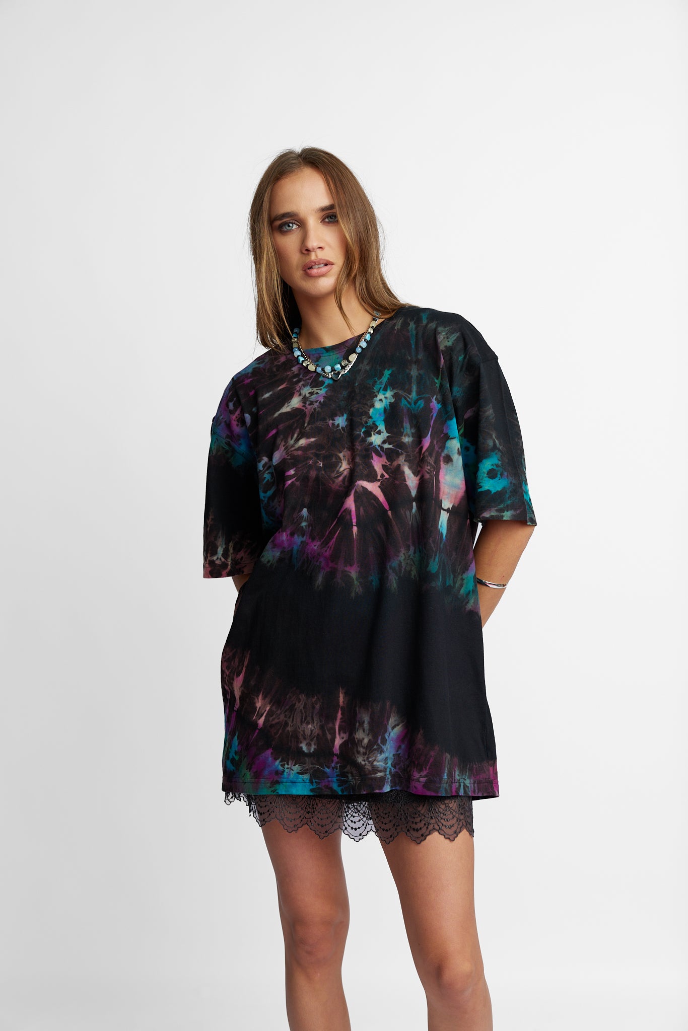 Oversized Mum Tee - Size S/M - Only Lovers Left
