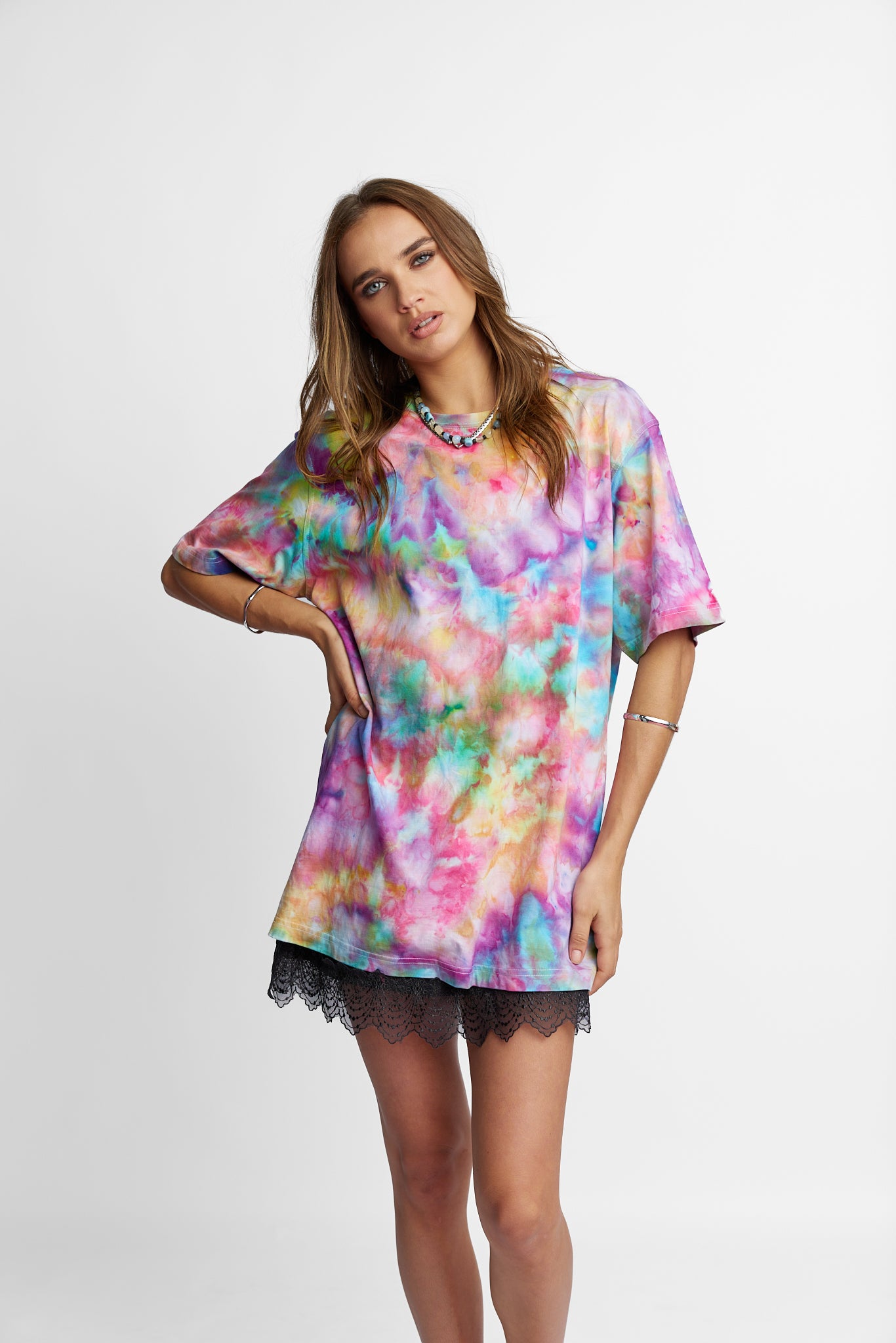 Oversized Mum Tee - Size S/M - Only Lovers Left