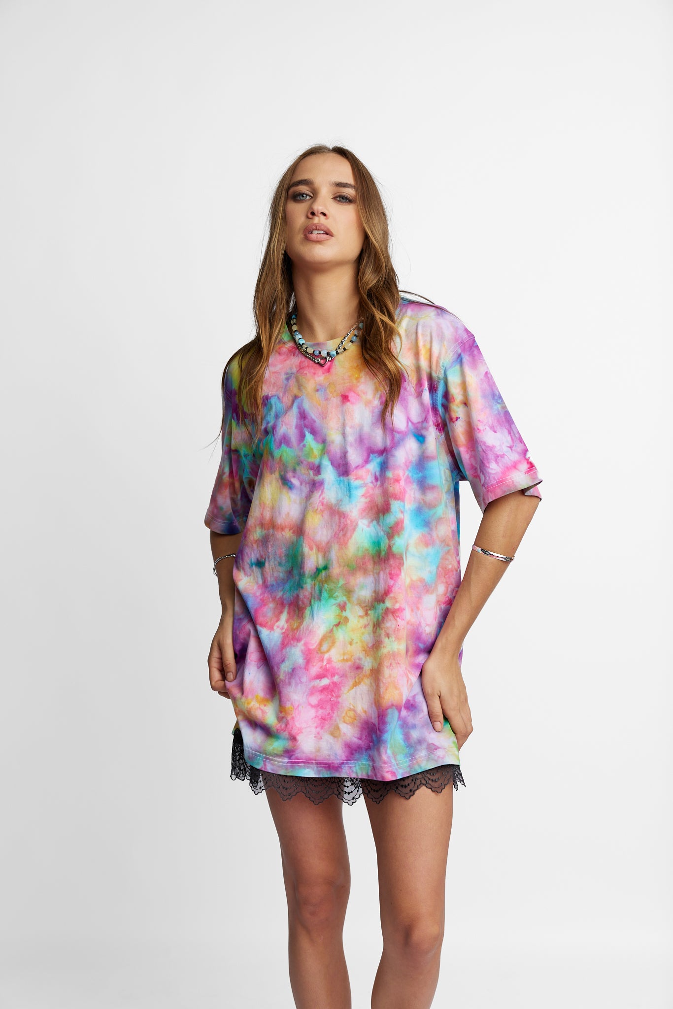 Oversized Mum Tee - Size S/M - Only Lovers Left