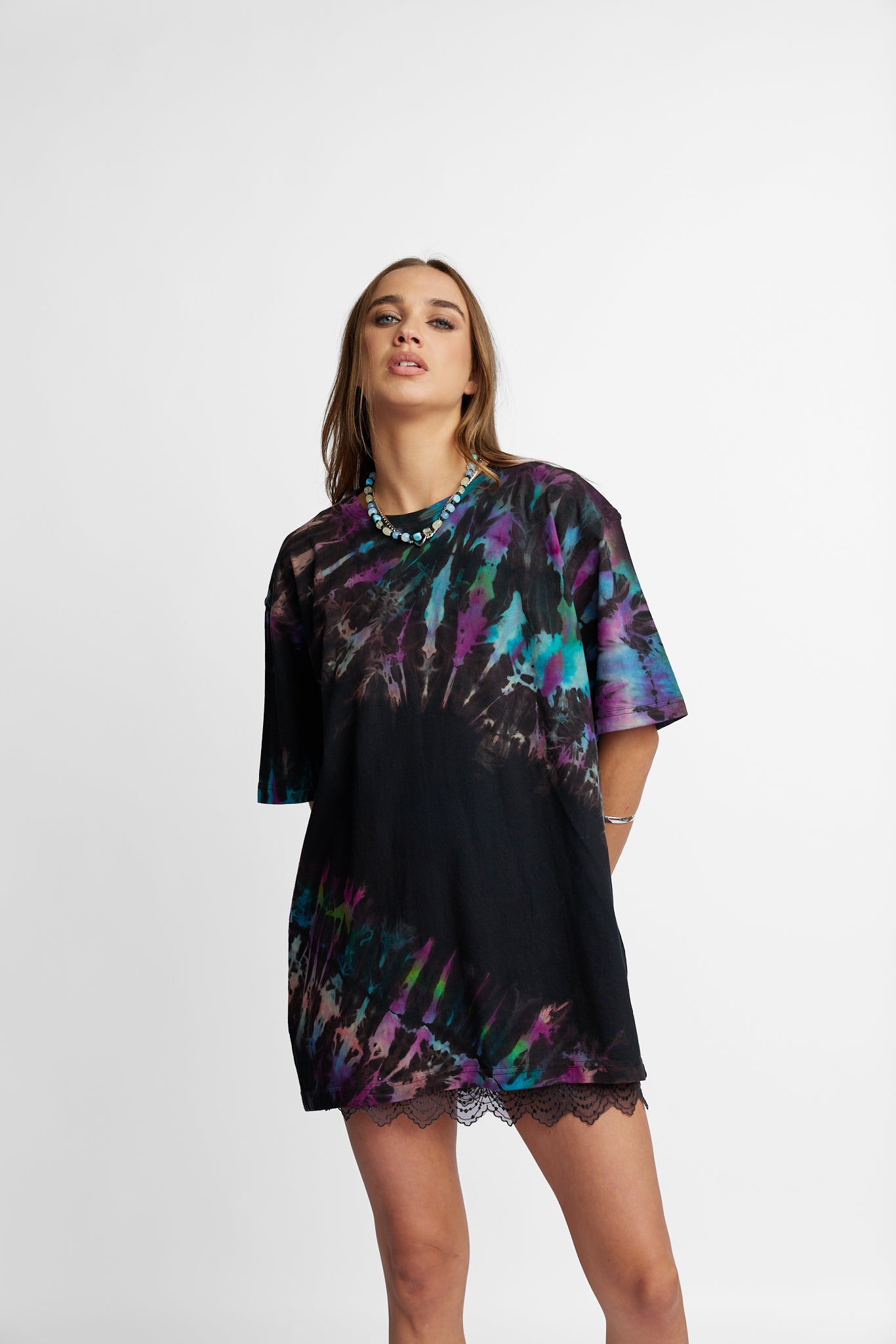 Oversized Mum Tee - Size S/M - Only Lovers Left