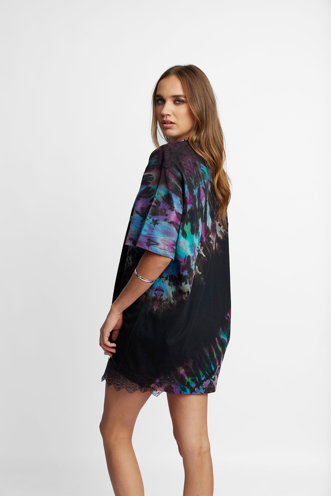 Oversized Mum Tee - Size S/M - Only Lovers Left